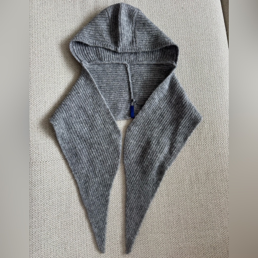 Paloma Wool Le CoucouGray Hooded Scarf NWOT